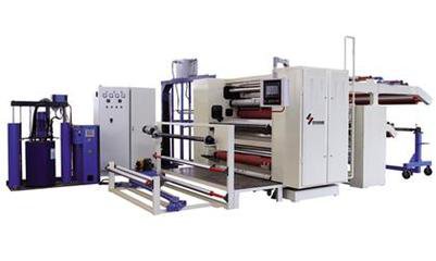 面料復(fù)合機的布與材料貼合加工