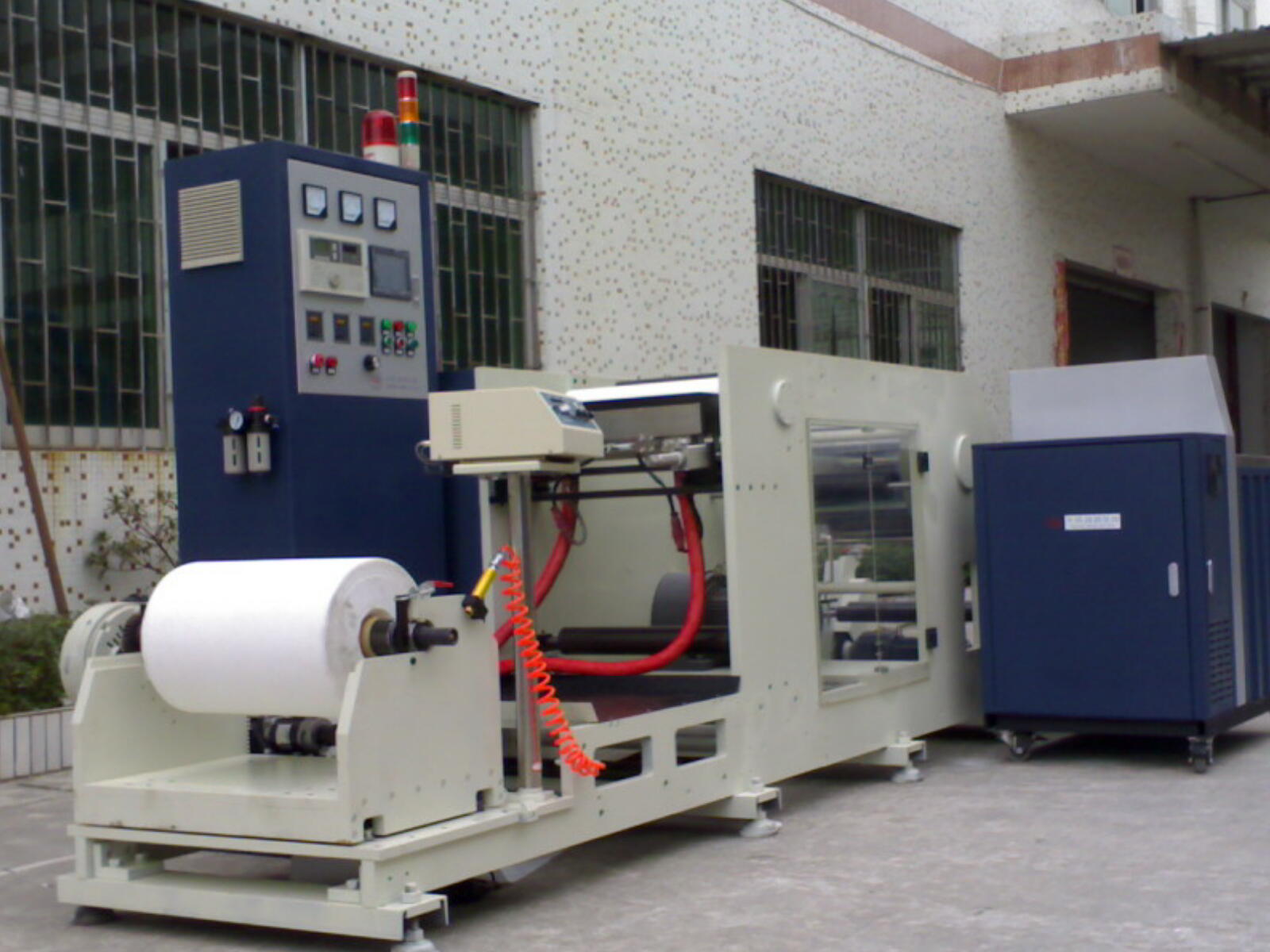 貼合機的工作原理是怎么樣的？